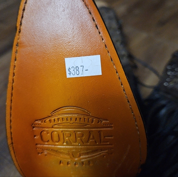 Corral Boots - Picture 6 of 6